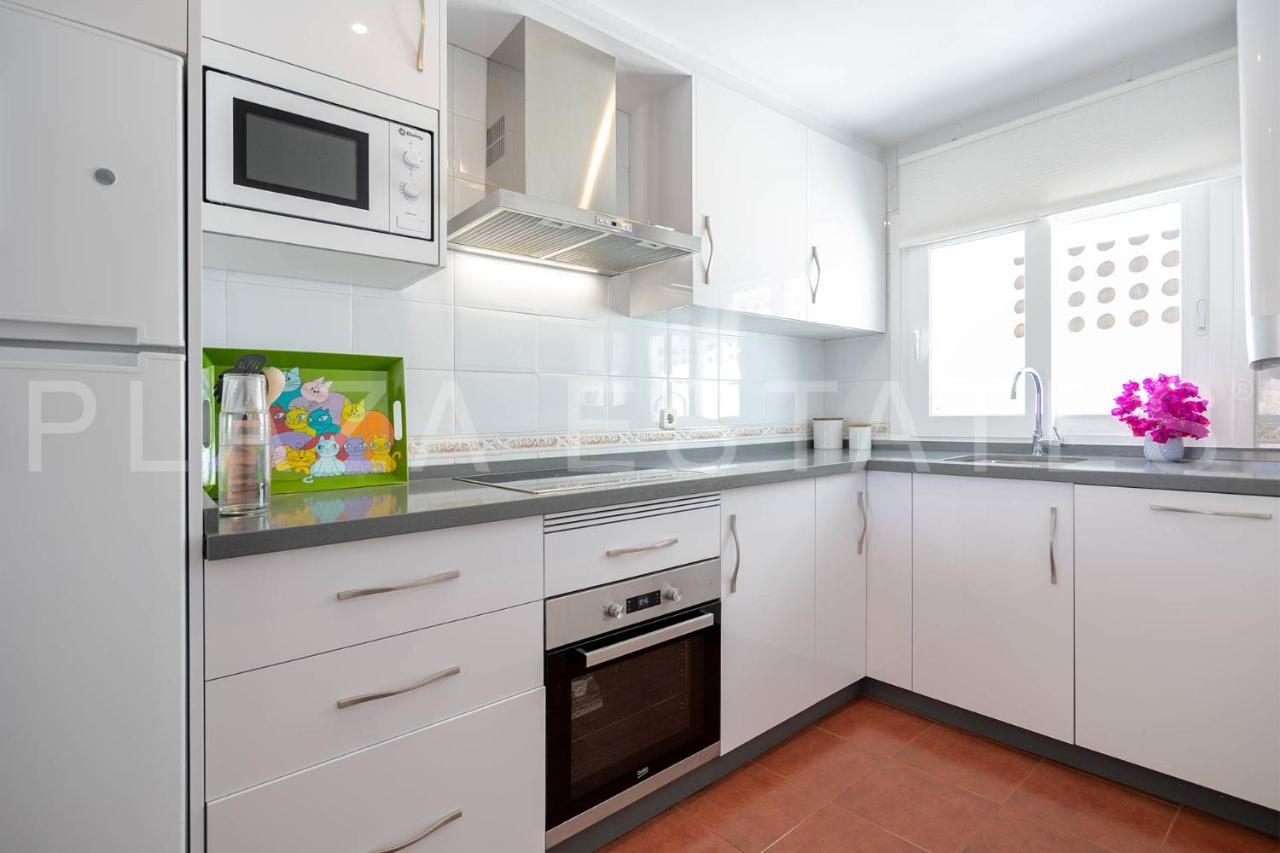 Apartamento Bonito Piso A 300M De La Playa Nerja Exterior foto